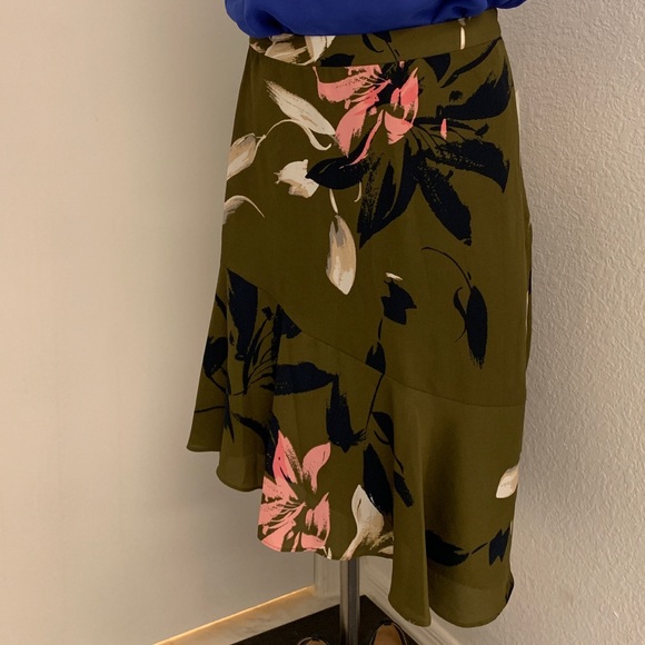 Halston Heritage Dresses & Skirts - Halston olive floral asymmetrical skirt NWT